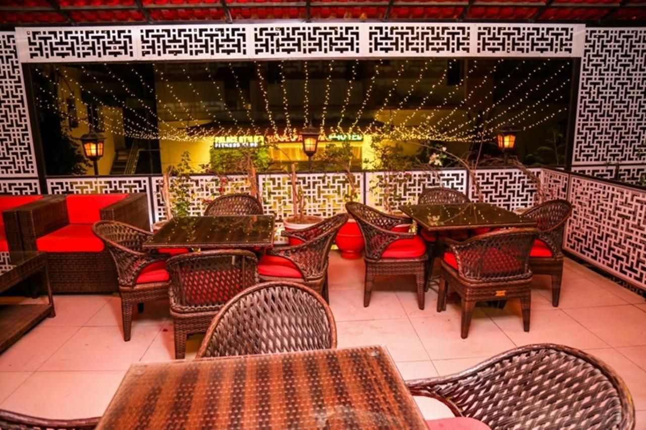 Rose Palace Hotel Lahore Esterno foto