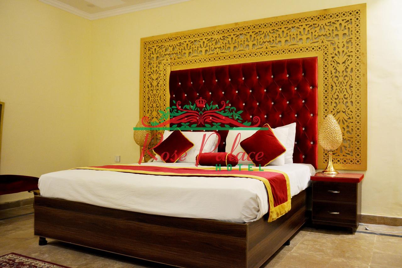 Rose Palace Hotel Lahore Esterno foto