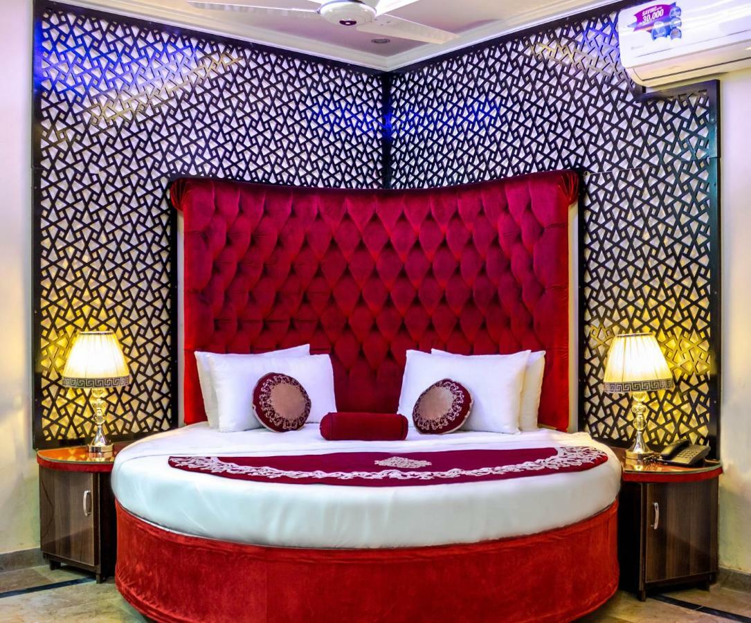 Rose Palace Hotel Lahore Esterno foto