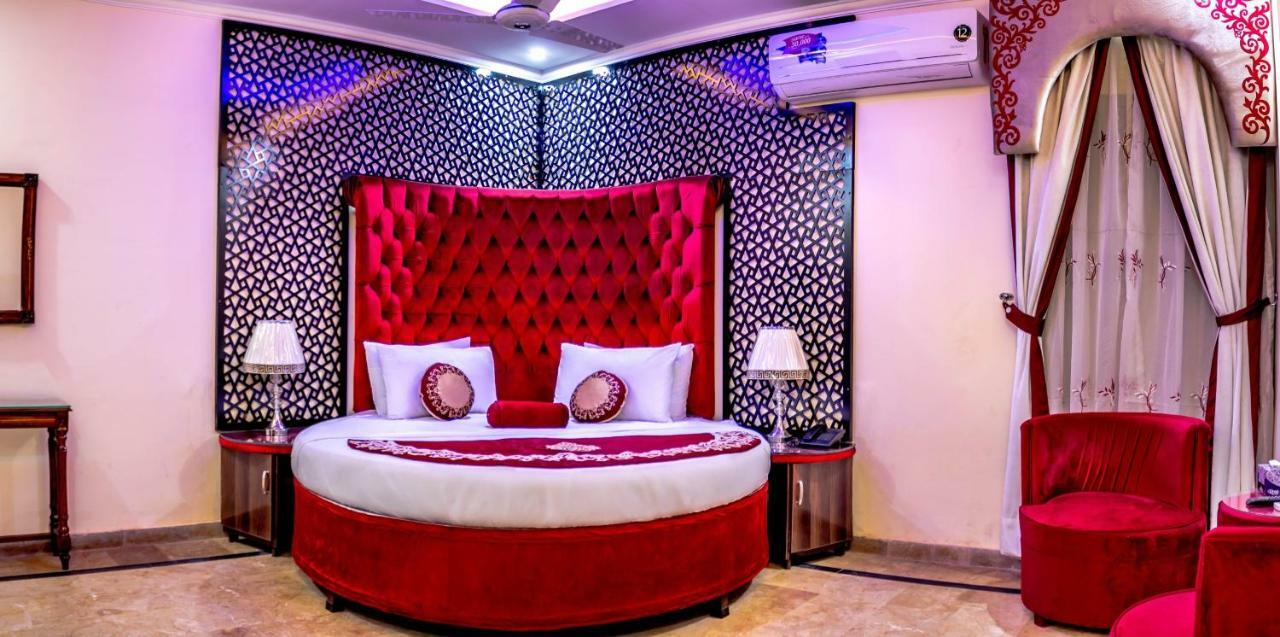 Rose Palace Hotel Lahore Esterno foto