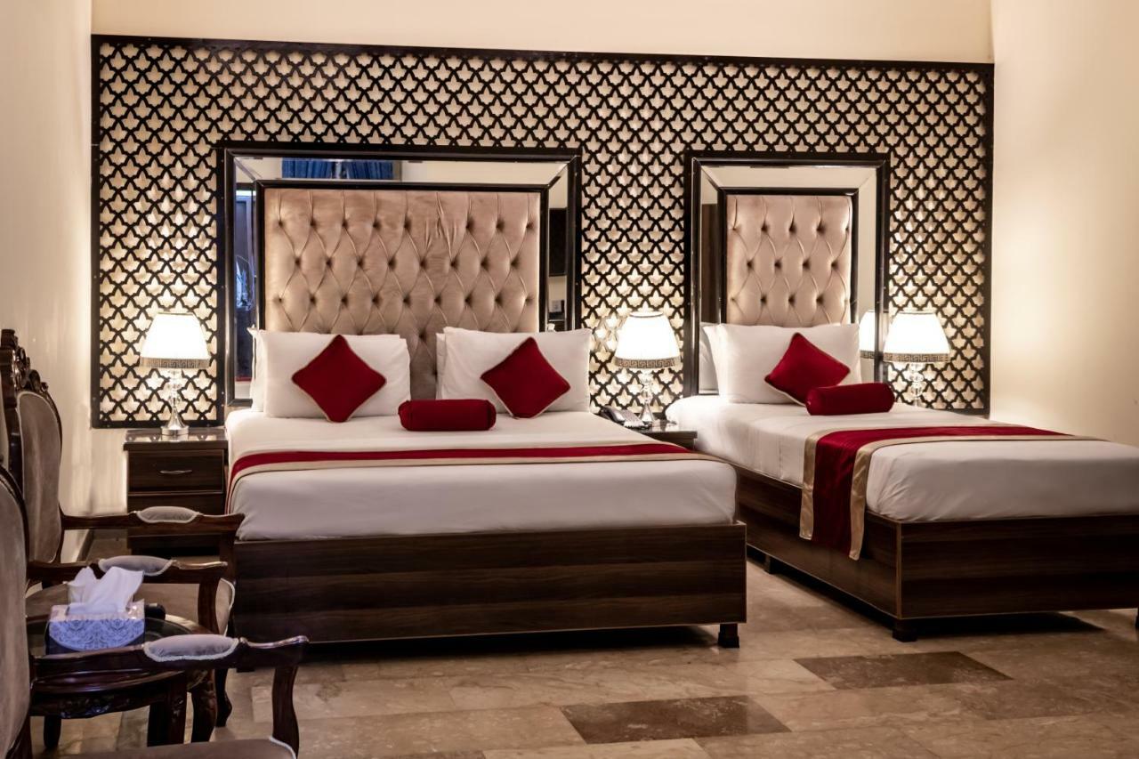 Rose Palace Hotel Lahore Esterno foto