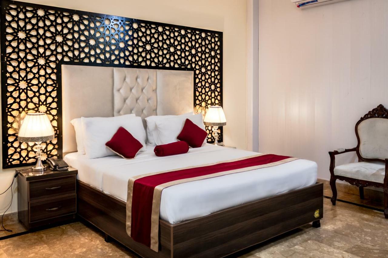 Rose Palace Hotel Lahore Esterno foto