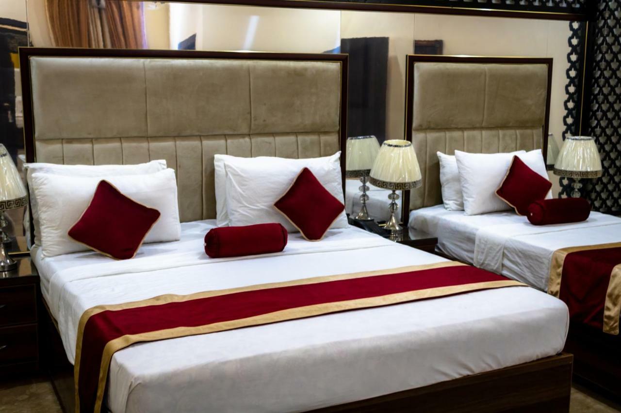Rose Palace Hotel Lahore Esterno foto