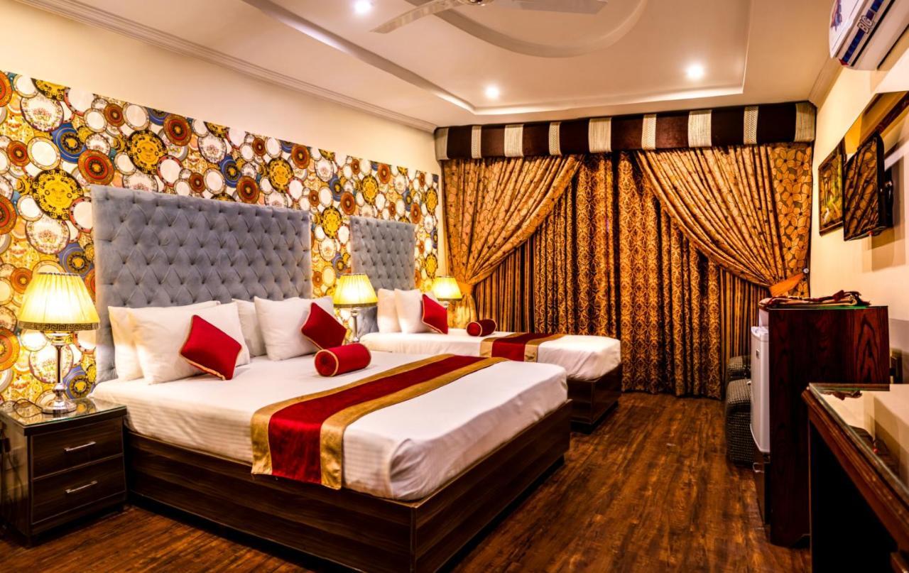 Rose Palace Hotel Lahore Esterno foto