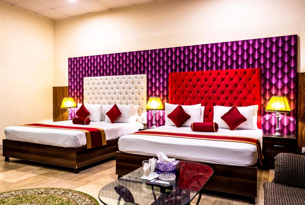 Rose Palace Hotel Lahore Esterno foto