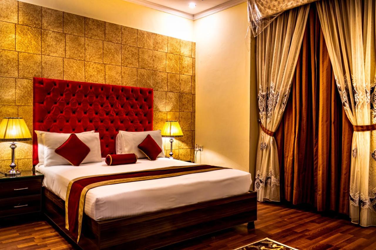 Rose Palace Hotel Lahore Esterno foto